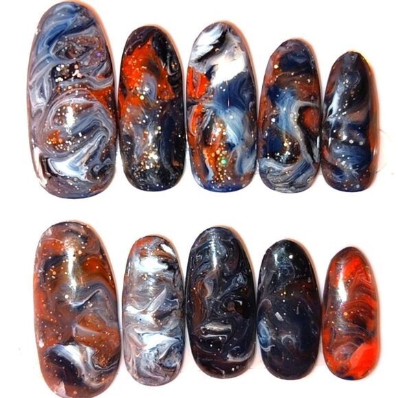 Hand crafted custom print 10pc short acrylic press on nails sz medium - Picture 1 of 6